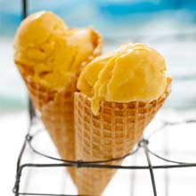 Top ‘N’ Town Mango Yogurt Ice Cream